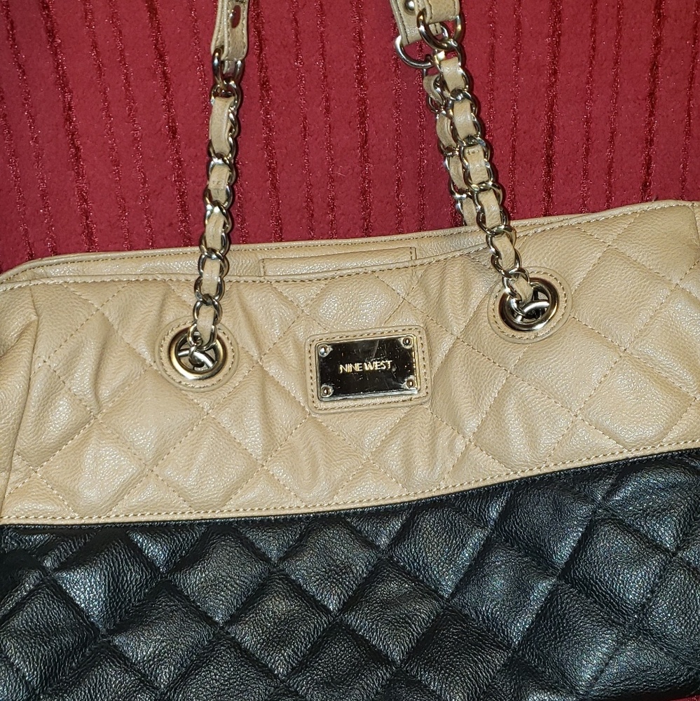 purse - Picture 2 of 4